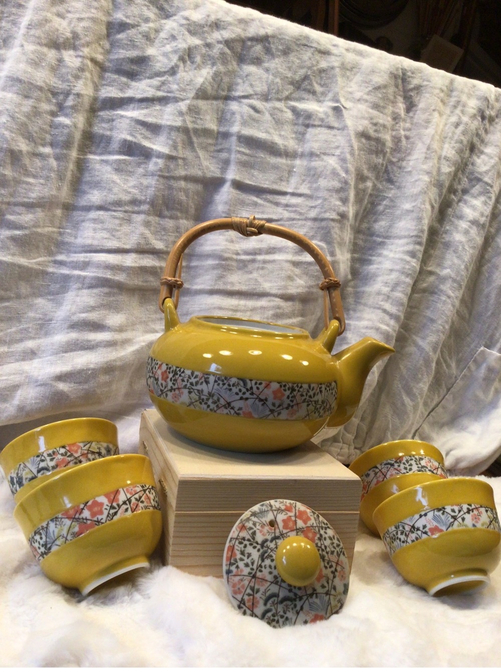 Yellow Ceramic Teapot Set with Floral Band and Bamboo Handle